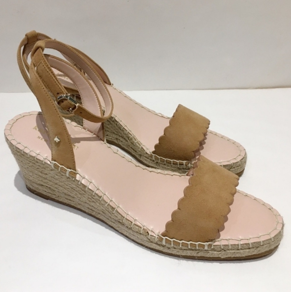 Kate Spade NWOT Size 8.5 Tan Women's Sandals